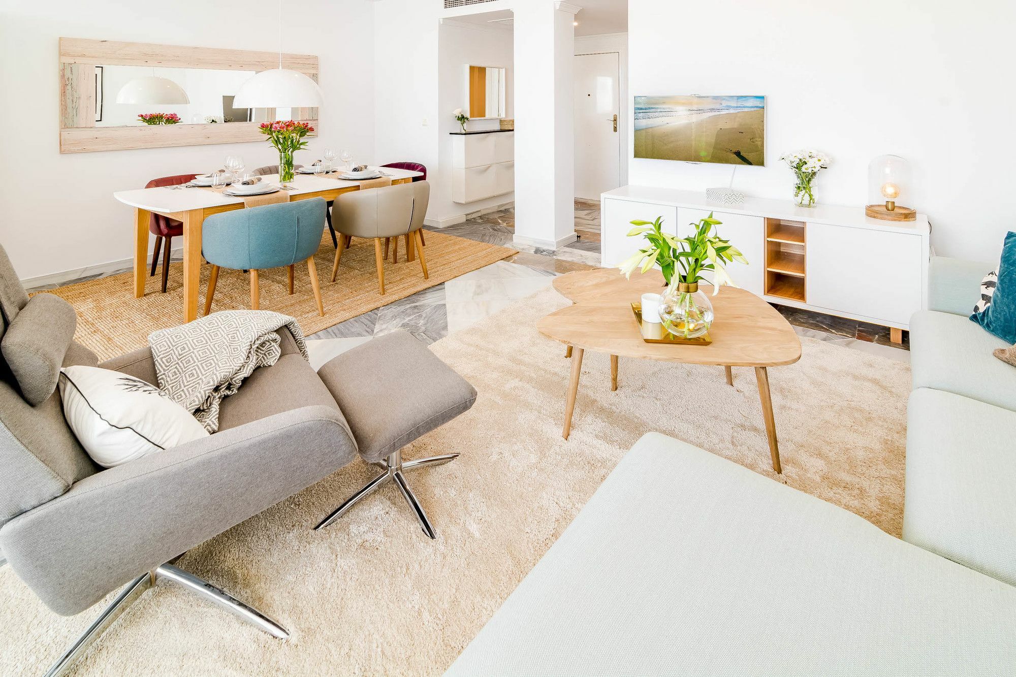 Eld2-3 Bed Penthouse With Stunning Views Apartment