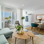 Eld2-3 Bed Penthouse With Stunning Views